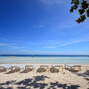 Resort Dumaluan 2 ***