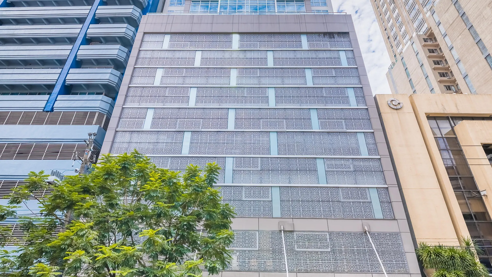 Hotel Citadines Salcedo Makati Makati City